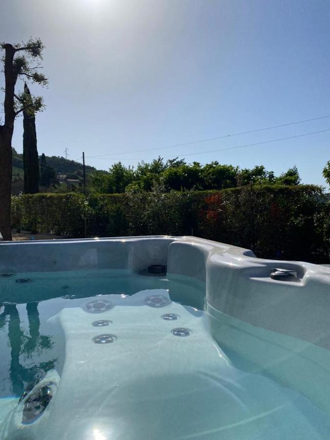 Relais Maria Cristina Bed & Breakfast Chianni Exterior foto