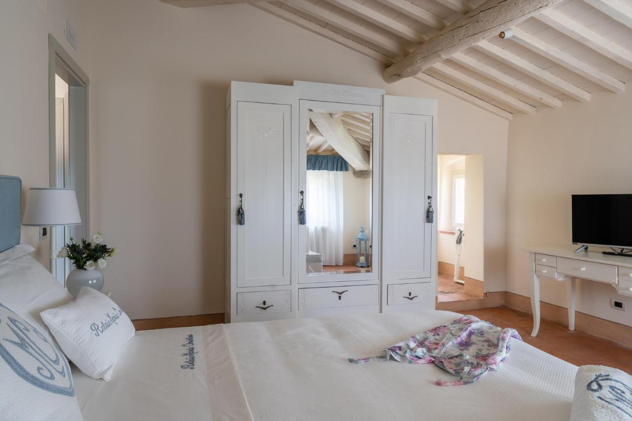 Relais Maria Cristina Bed & Breakfast Chianni Exterior foto