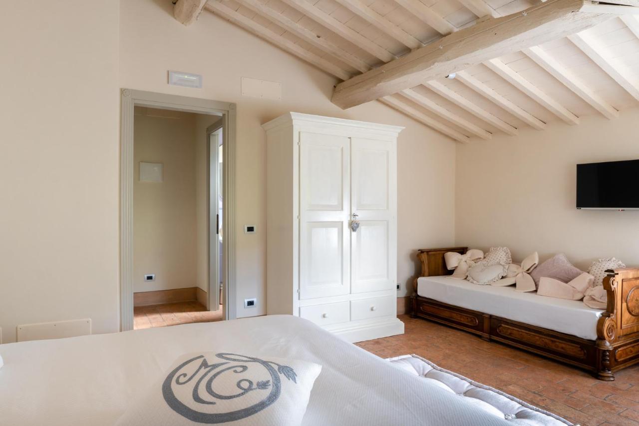 Relais Maria Cristina Bed & Breakfast Chianni Exterior foto